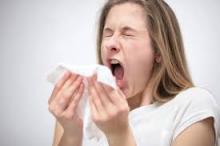 الزبادي يخفف حساسية حمى القش