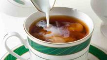 علماء: الشاي بالحليب مضر بالصحة